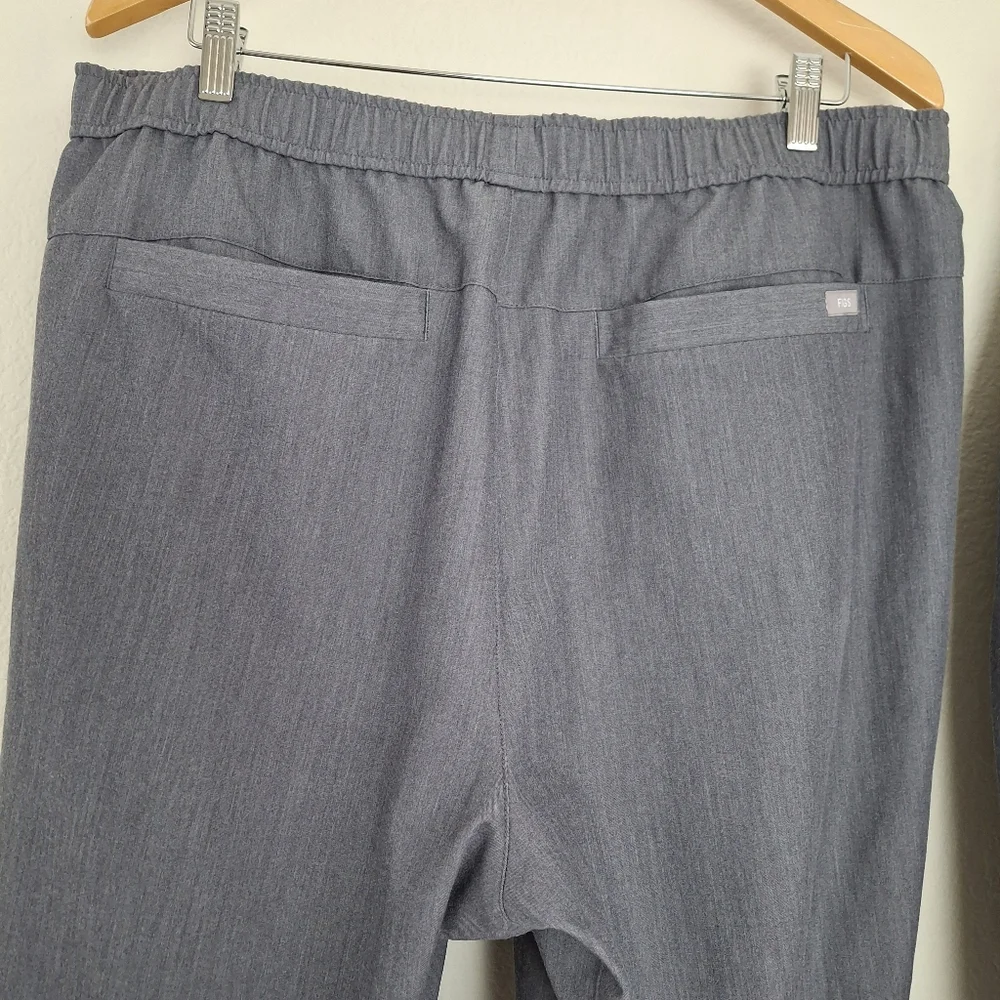 Figs Set of Two Graphite Tansen Jogger Scrubs Size XXL